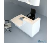Photo : Banque d'accueil LINEA avec module PMR